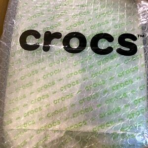 Limited edition The Jetsons crocs!! You won’t find these in stock anywhere!